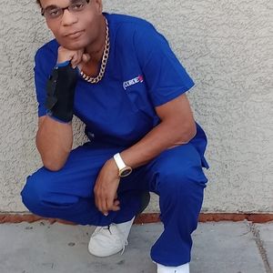 Meet your Posher, Maxwell